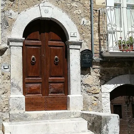 Casa Vacanze Le Dimore Del Mercante Дом отдыха *
